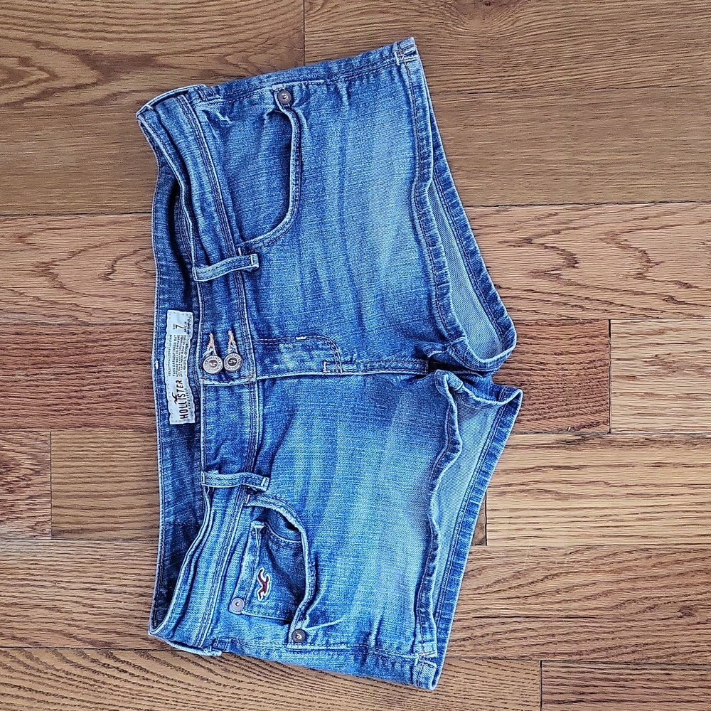 ☀️FIRM!💜Juniors Hollister Shorts